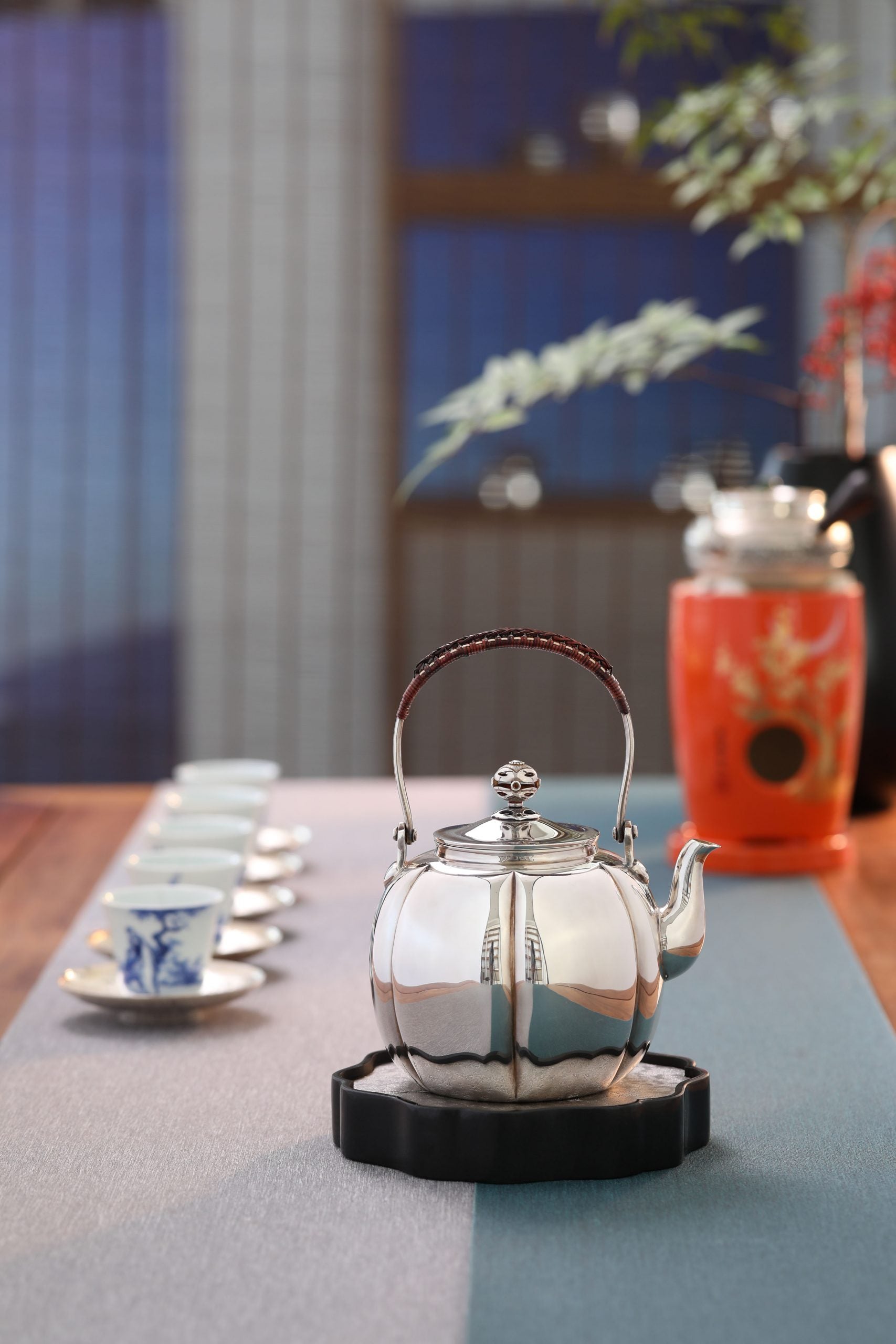 Plain cloth bag teapot