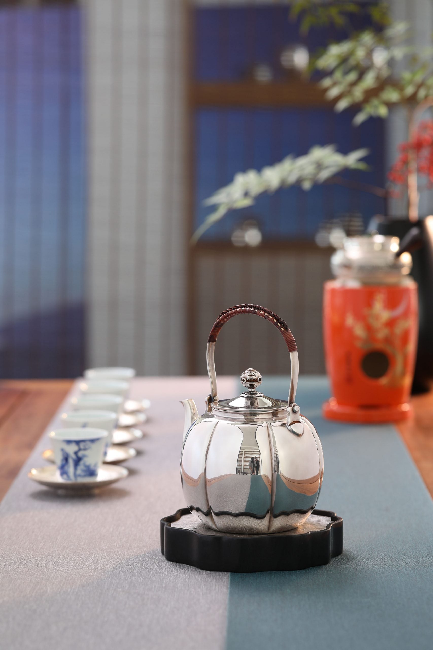 Plain cloth bag teapot