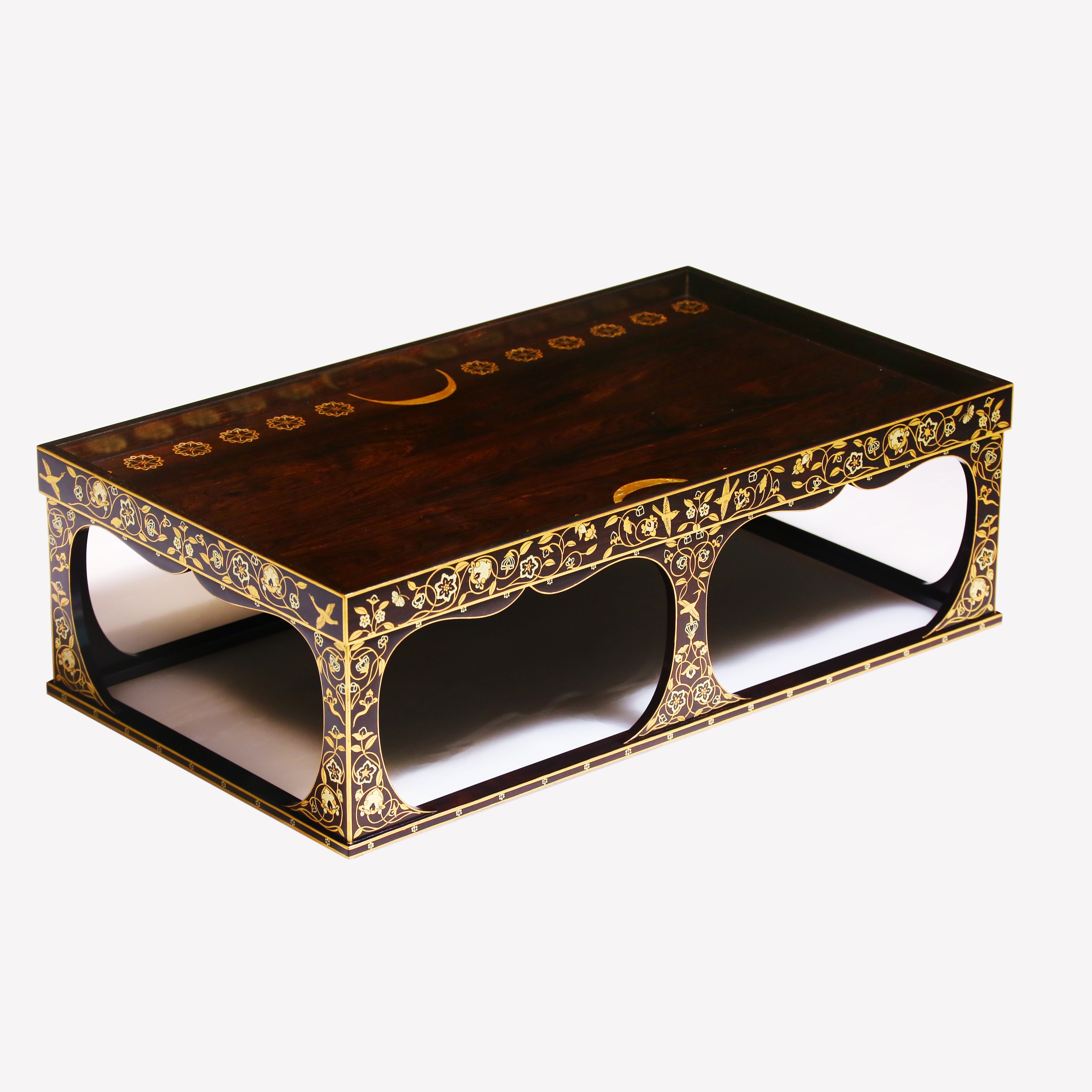 Replica of Tang Dynasty gold-painted tea tray