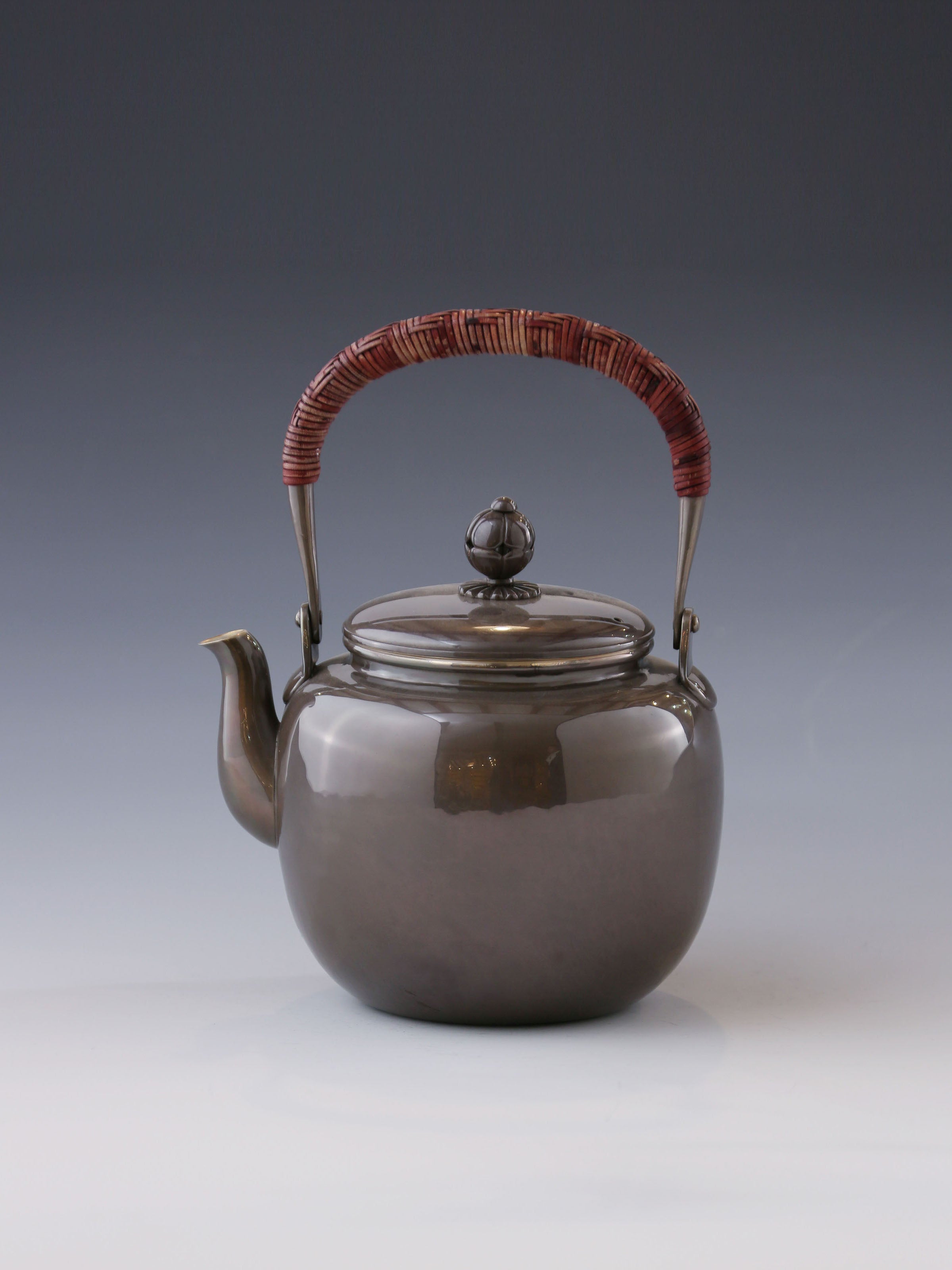 Tang Dynasty Style - Date-Shaped Purple Silver Teapot