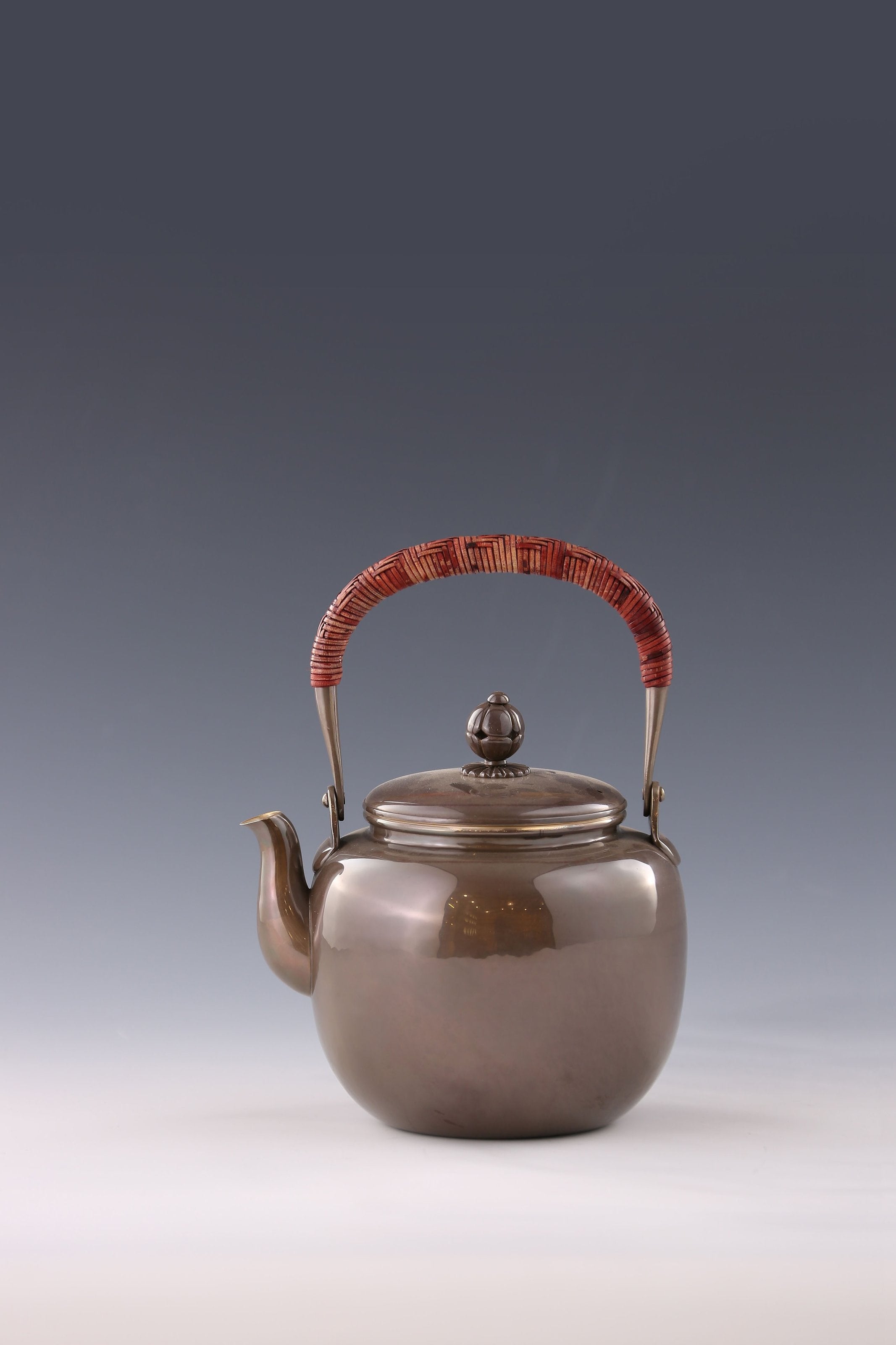Tang Dynasty Style - Date-Shaped Purple Silver Teapot