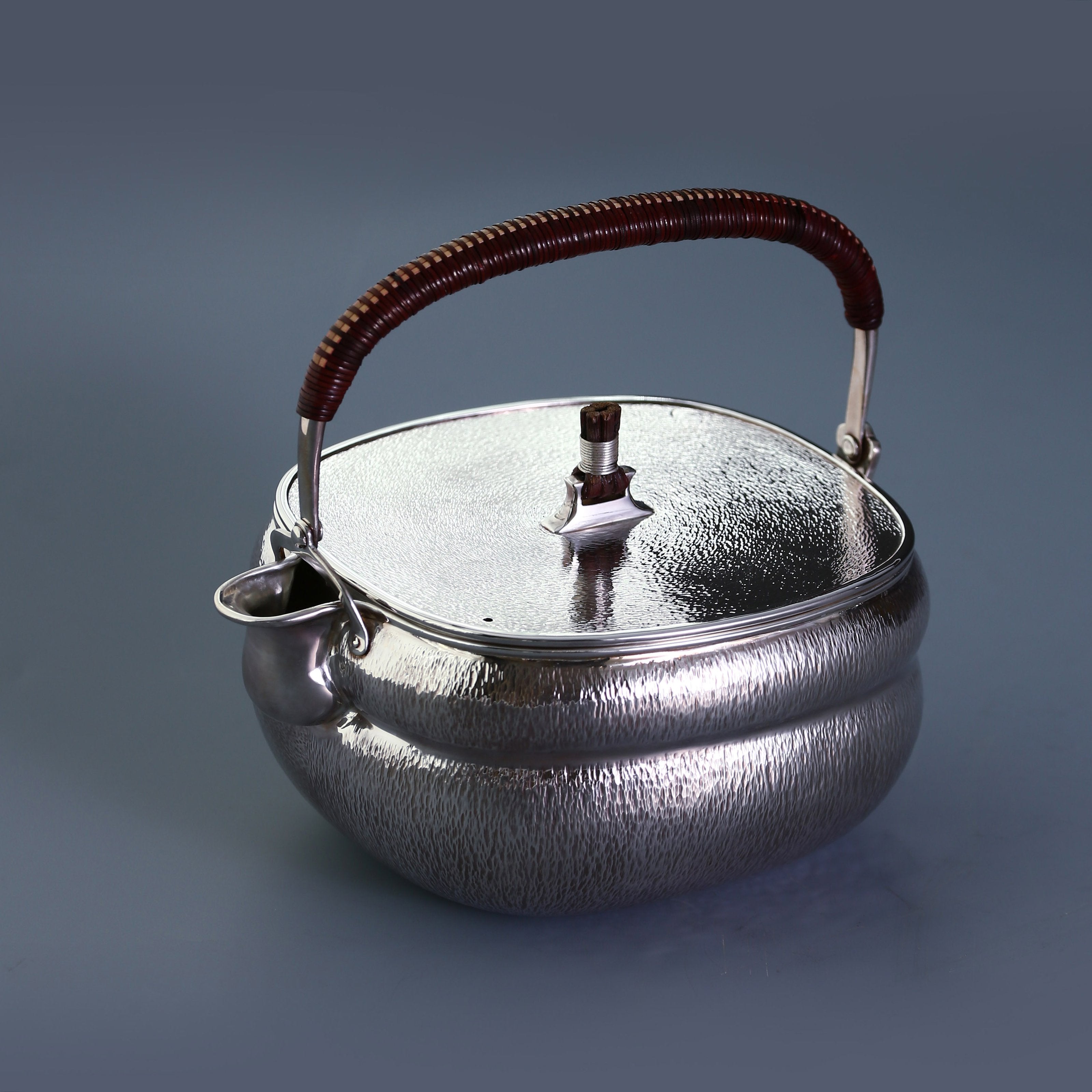 Hare's fur pattern gourd-shaped pure silver teapot