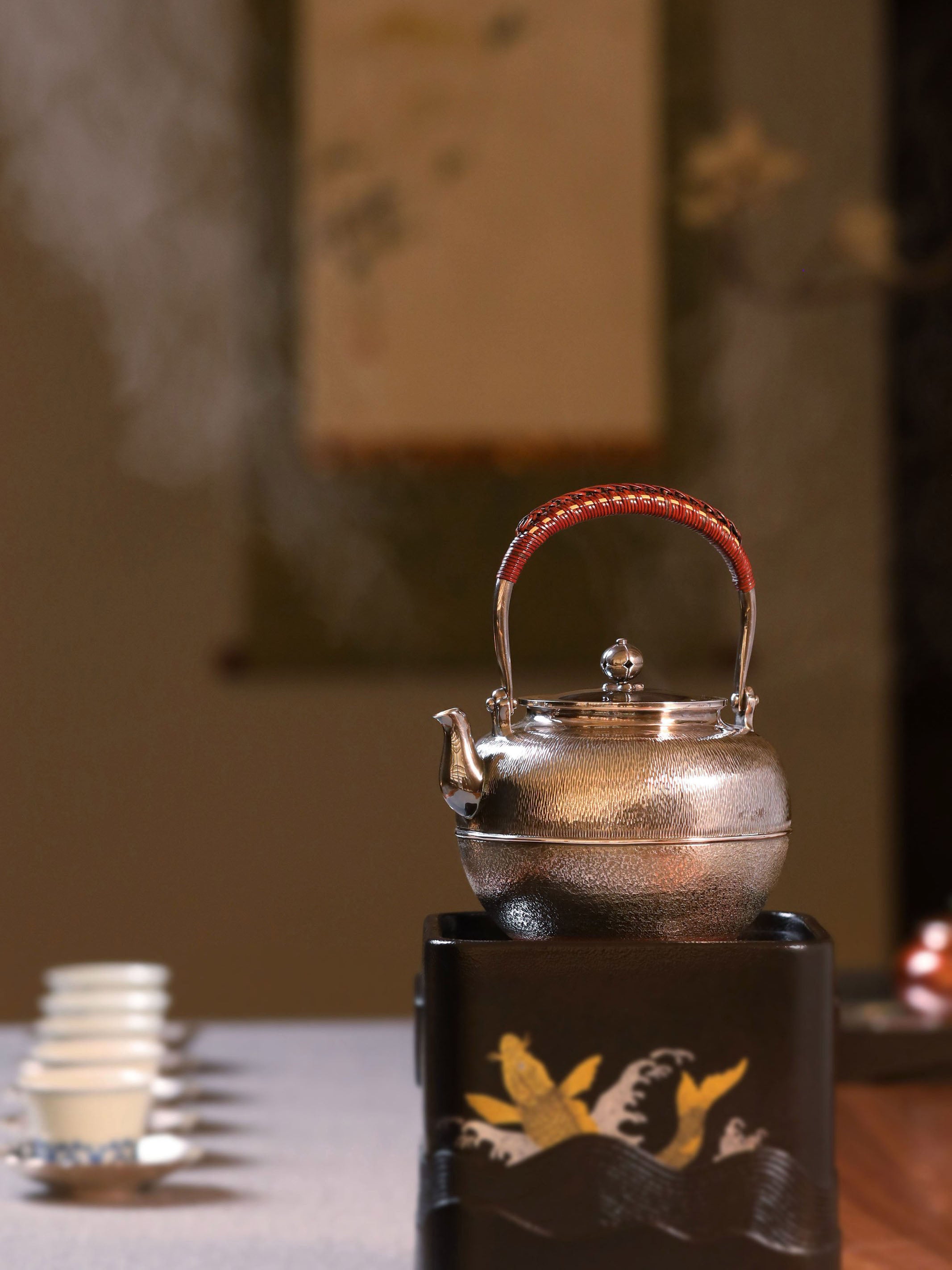 Moon Gazing Silver Pot