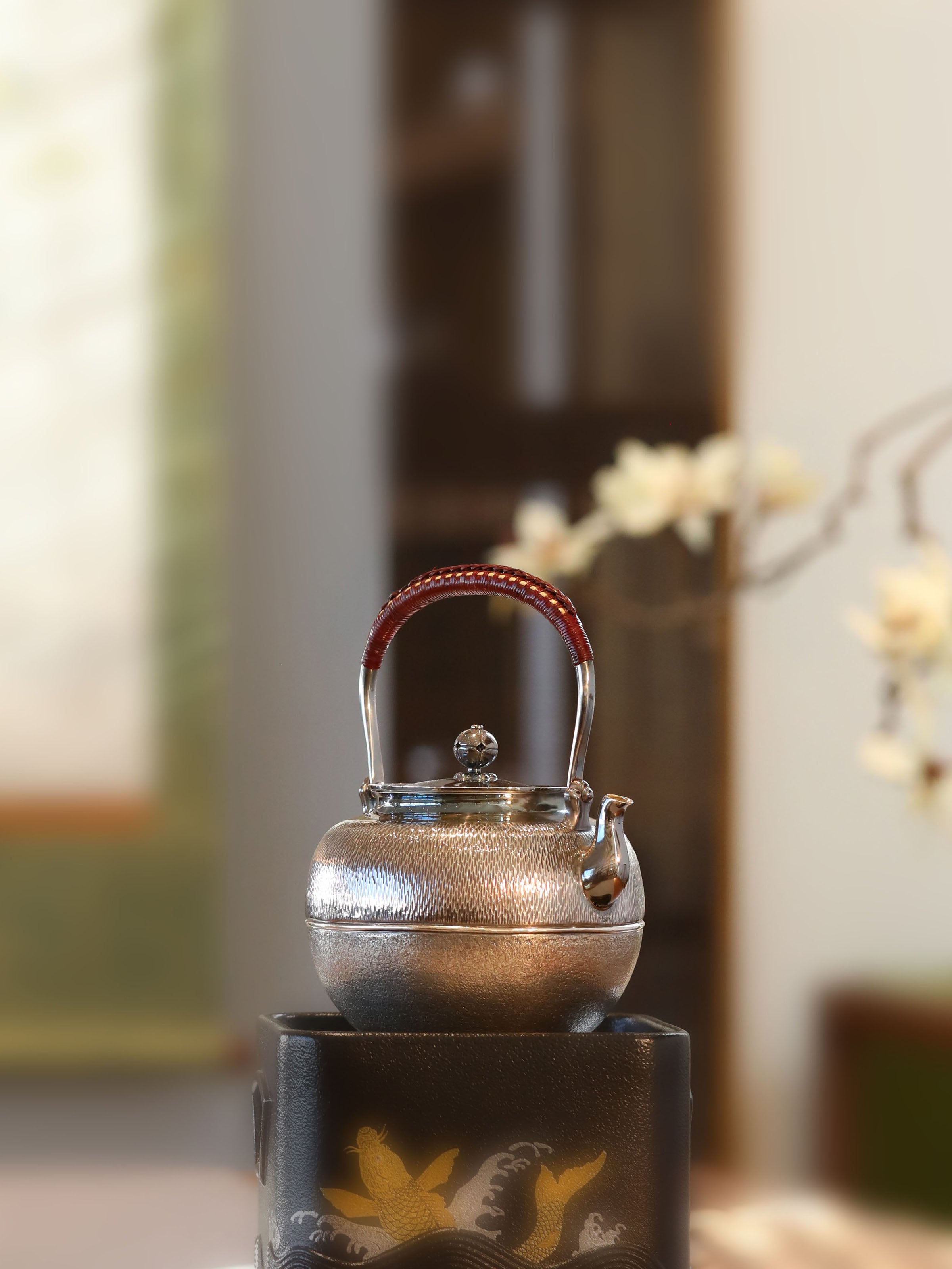 Moon Gazing Silver Pot