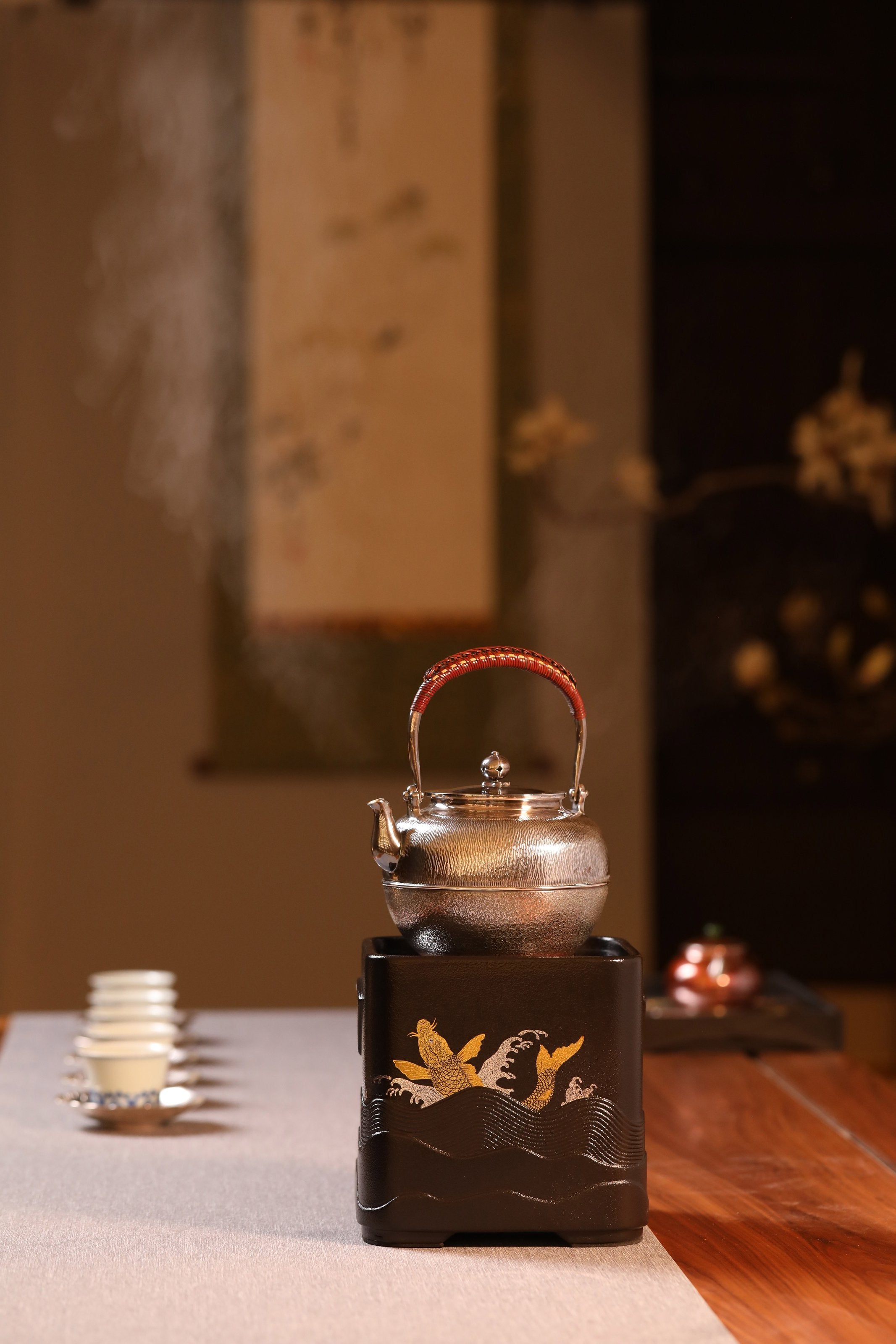 Moon Gazing Silver Pot