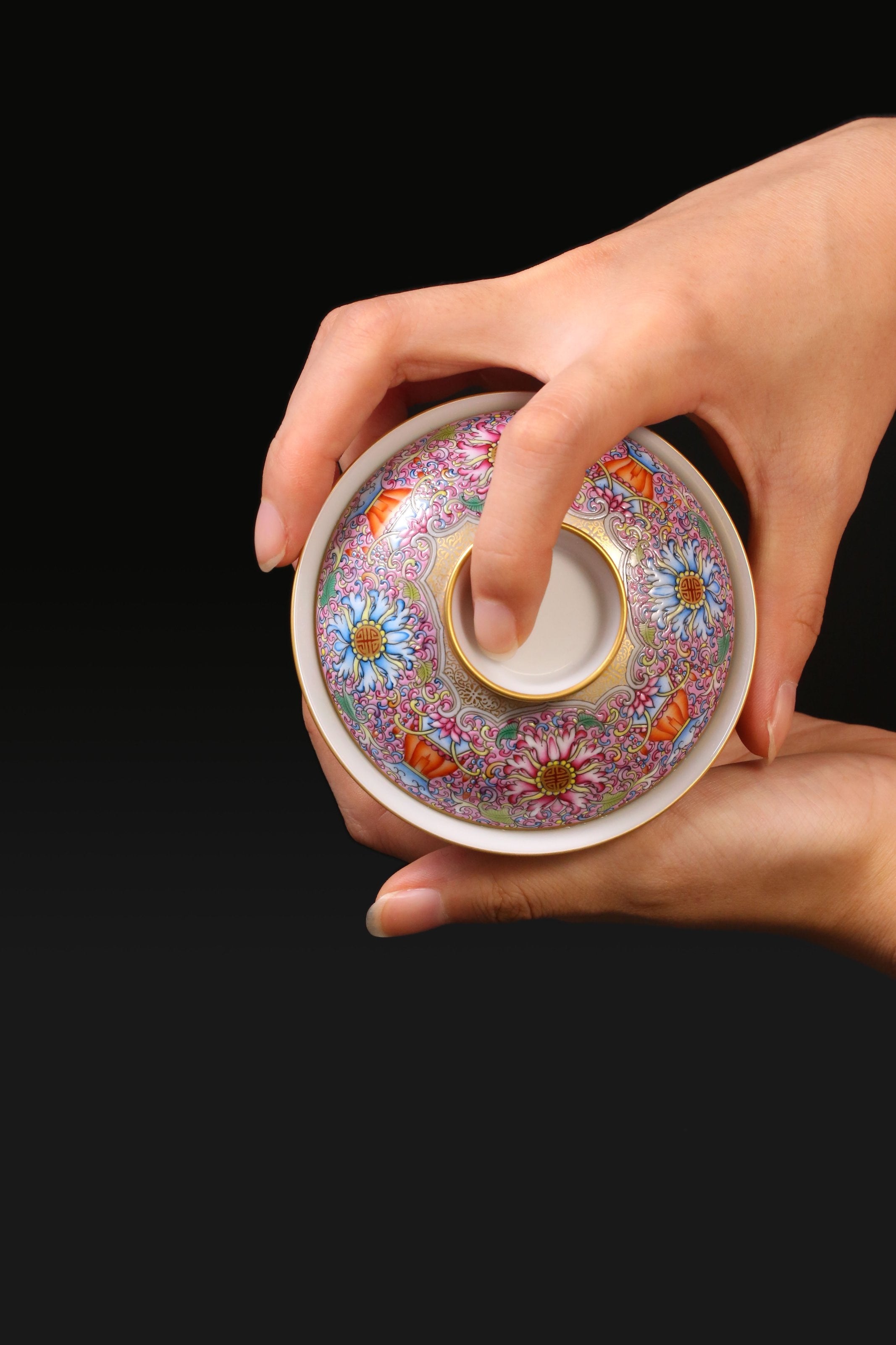 Dayazhai Longevity Lantern Covered Bowl