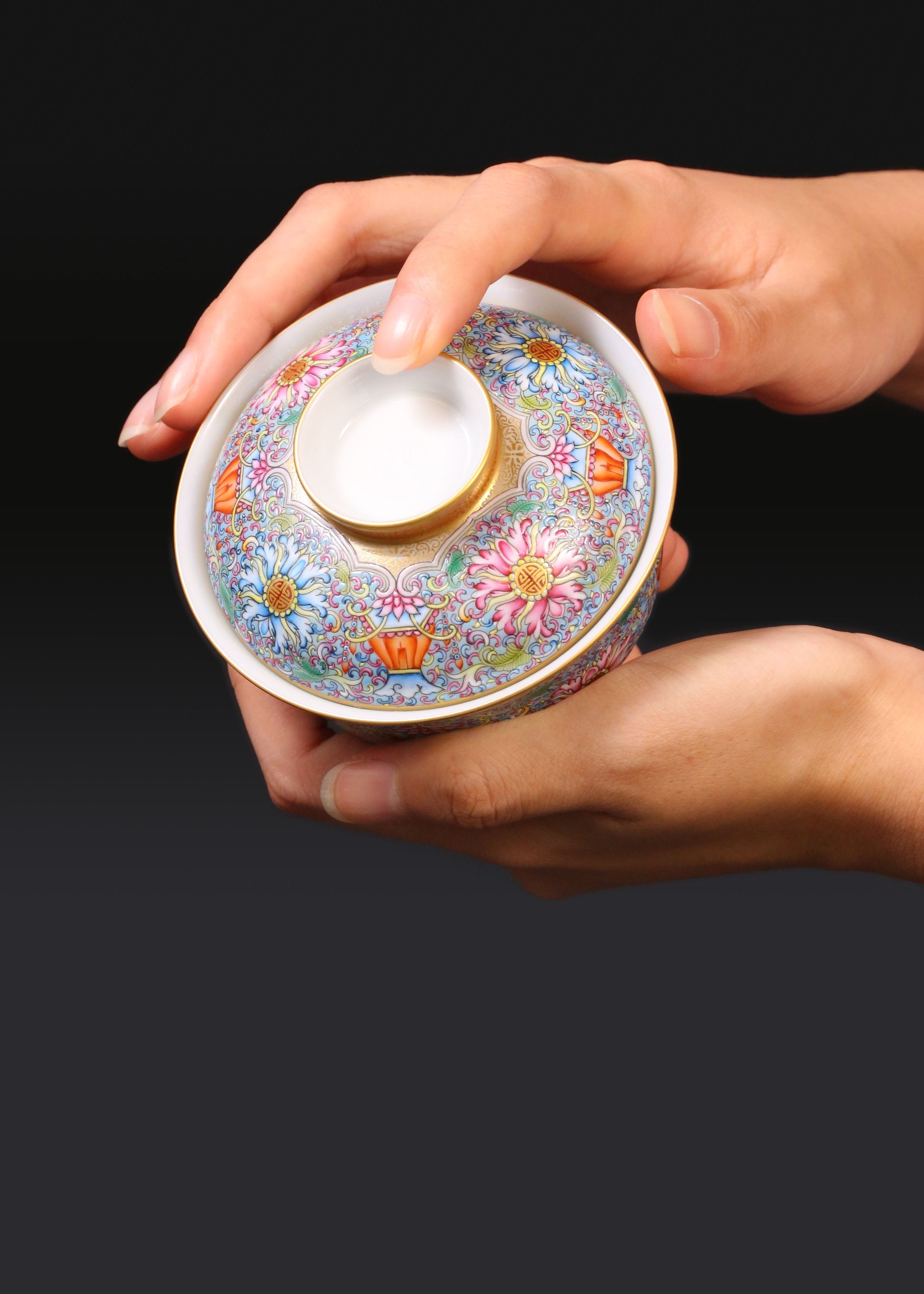 Dayazhai Longevity Lantern Covered Bowl