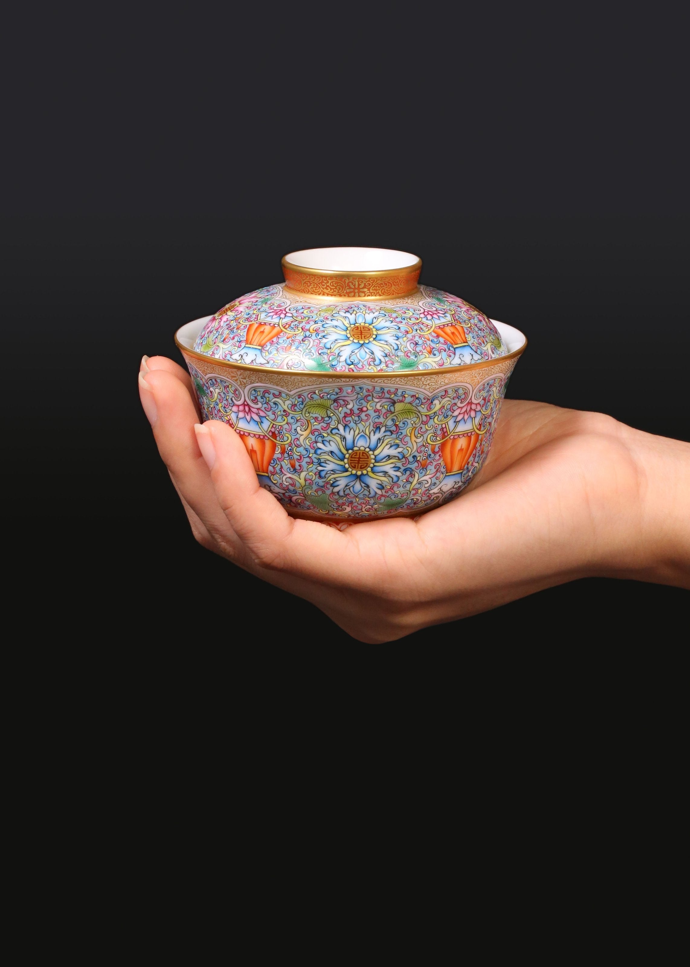 Dayazhai Longevity Lantern Covered Bowl