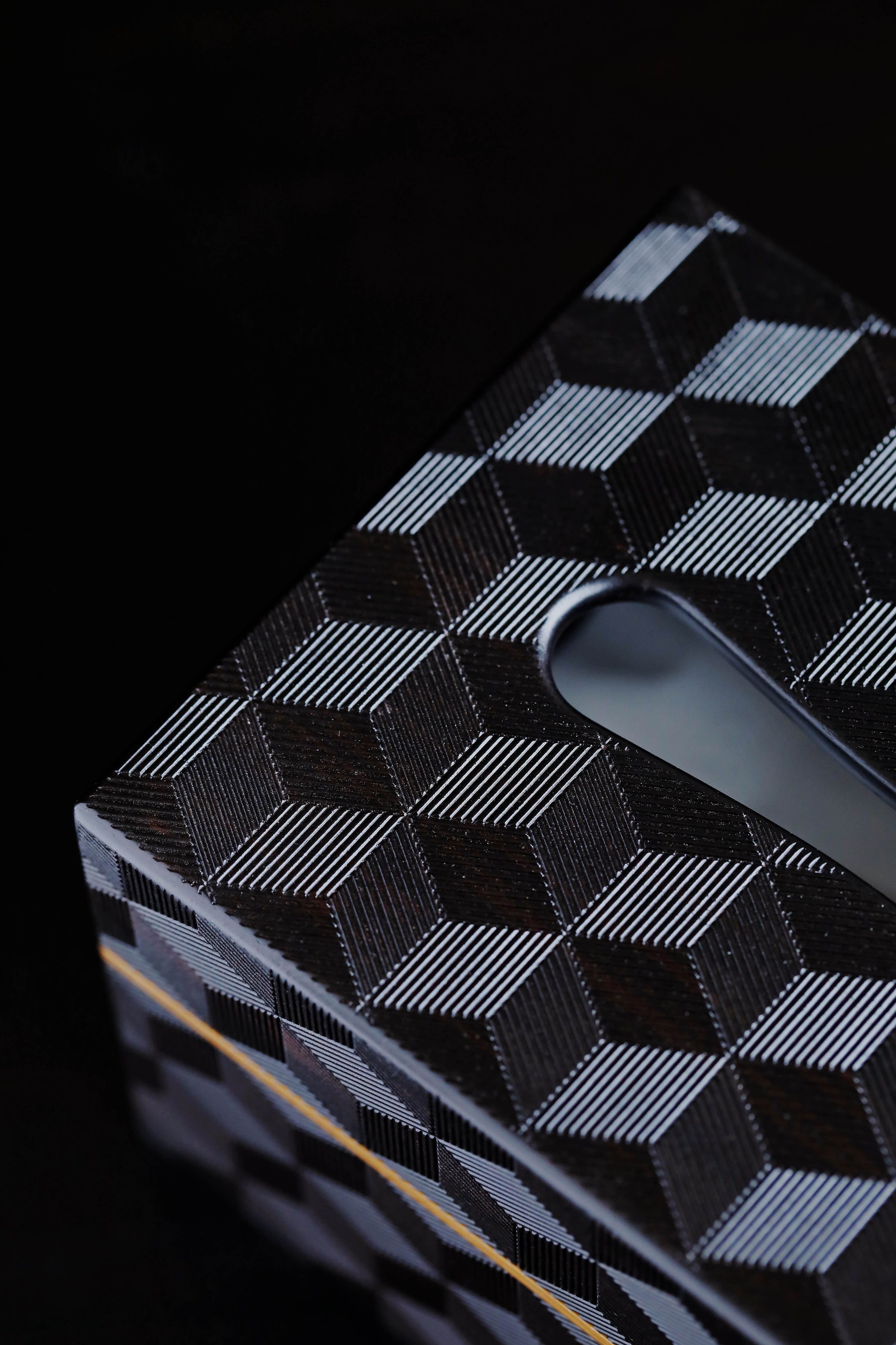 Plum blossom pattern/swastika pattern/snowflake pattern purple sandalwood tissue box