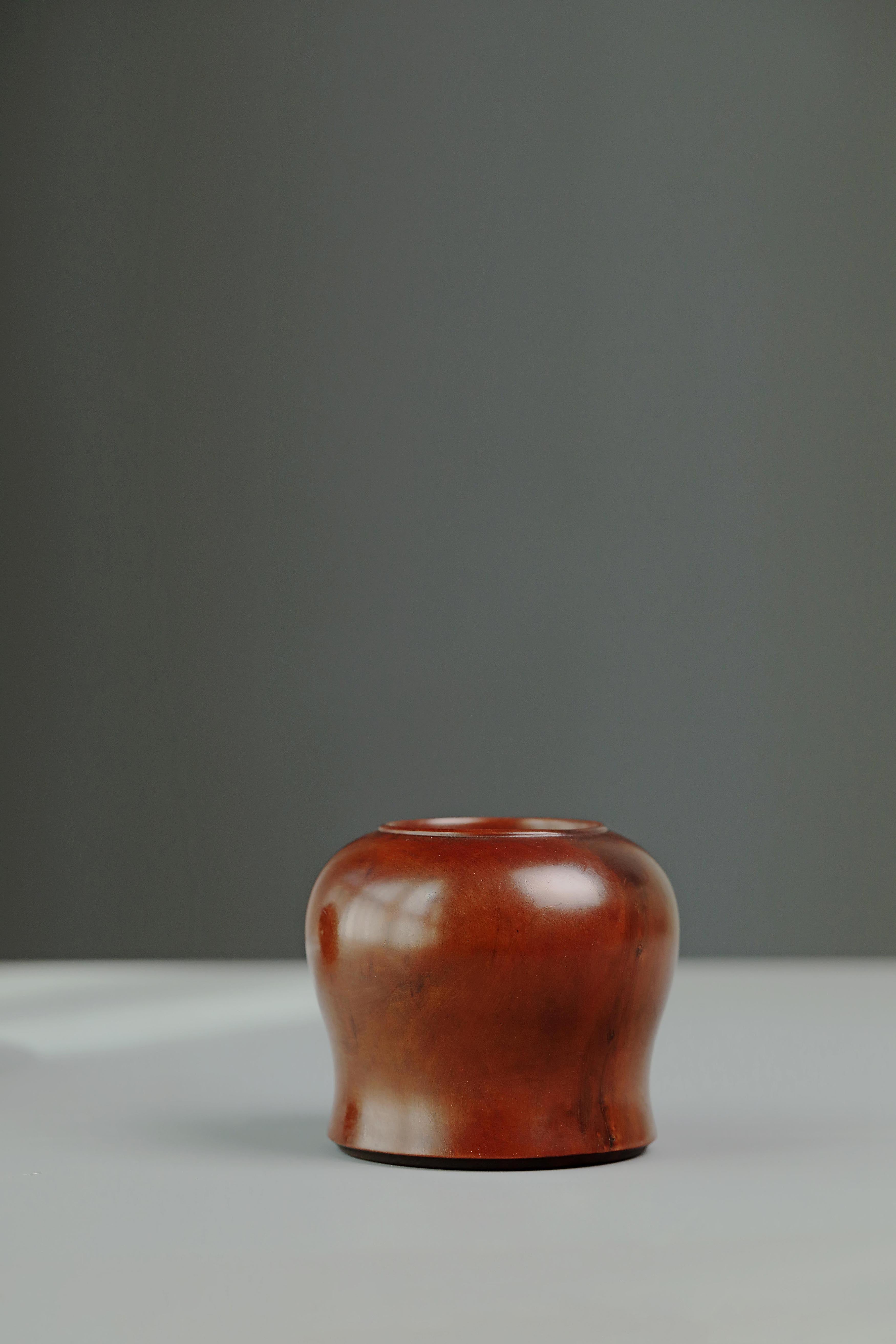 Wenfang Yayun water bowl/tea can