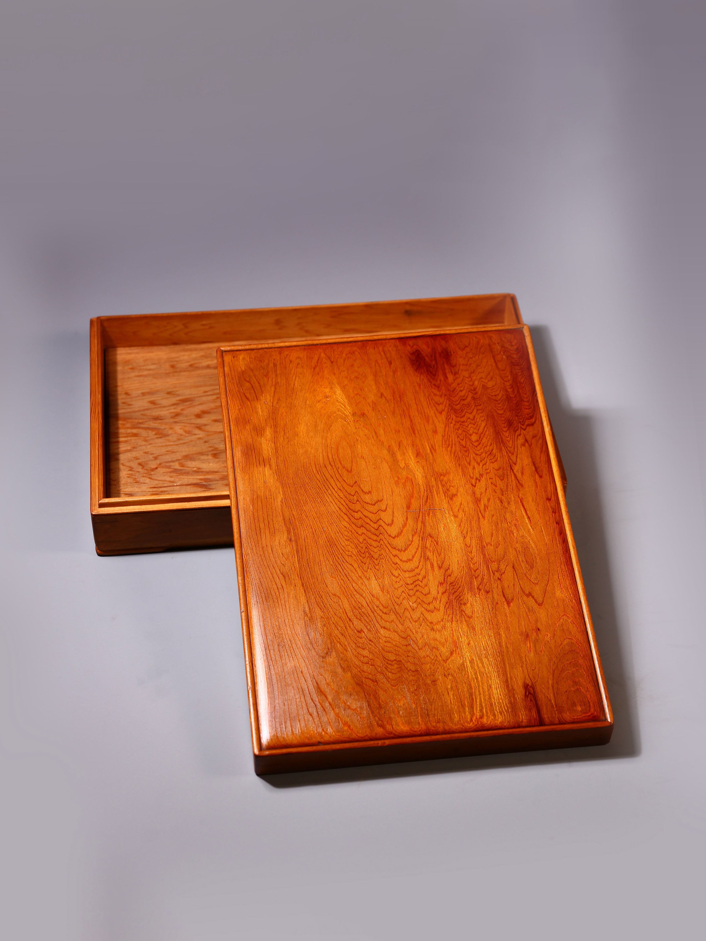 Yakusugi writing box