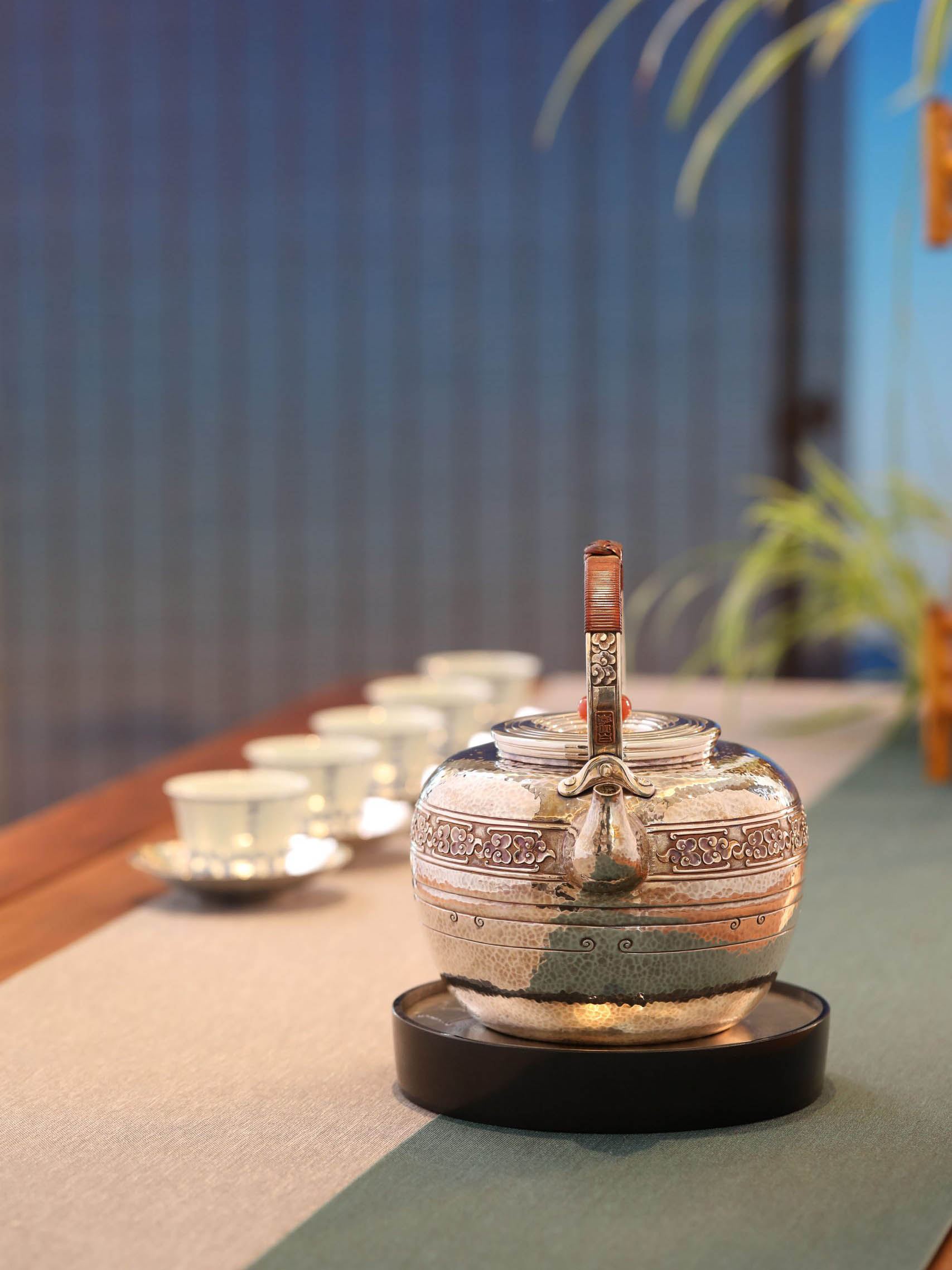 Auspicious Cloud Pot