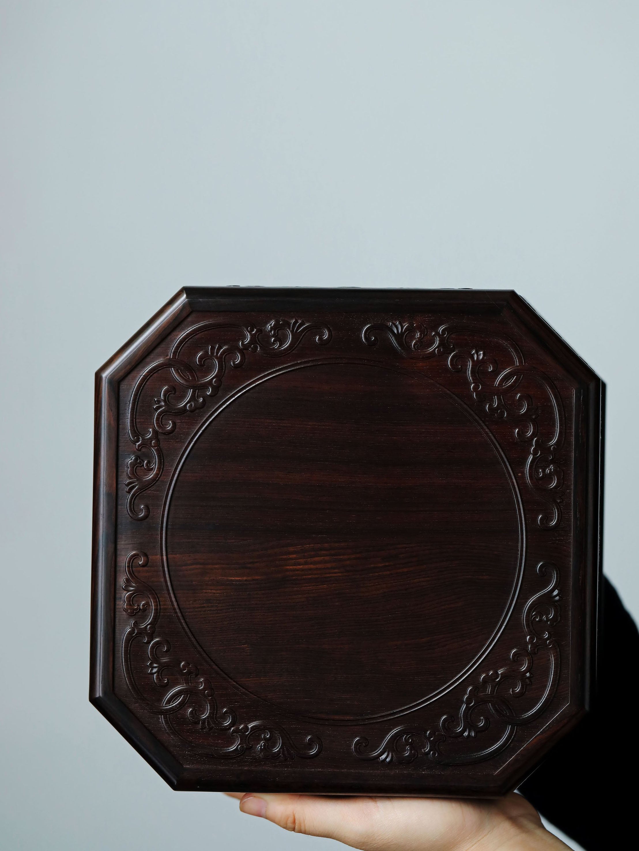 Purple sandalwood three-tiered eight-treasure corner box