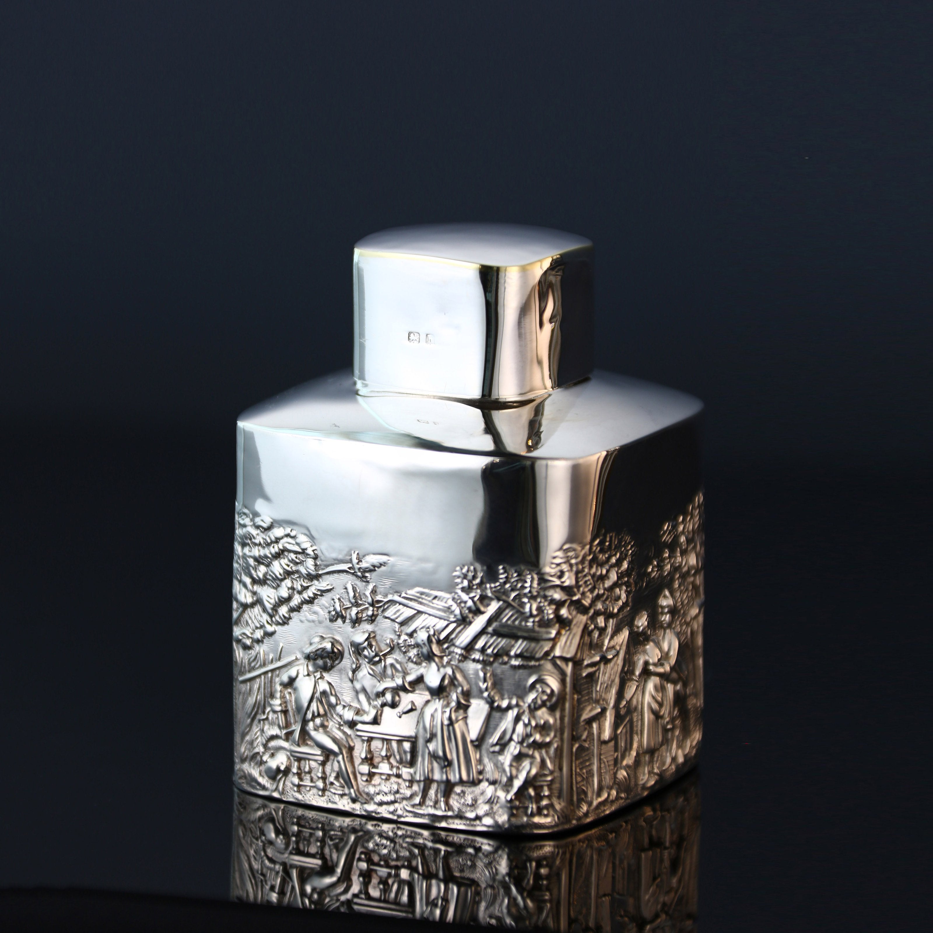 1907 British sterling silver relief pastoral scene tea canister