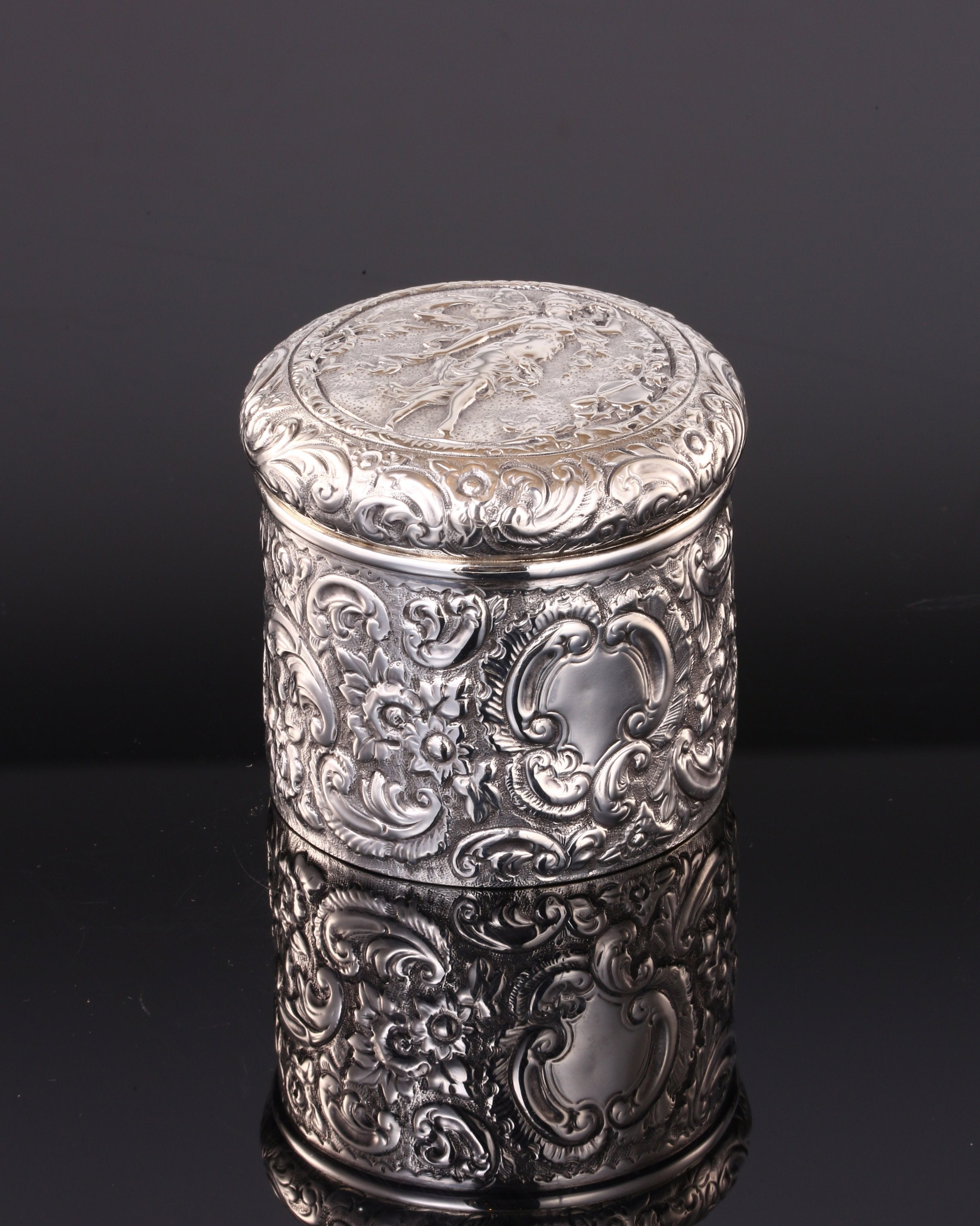 1894 British gilt-lined tea caddy with relief floral and figure design