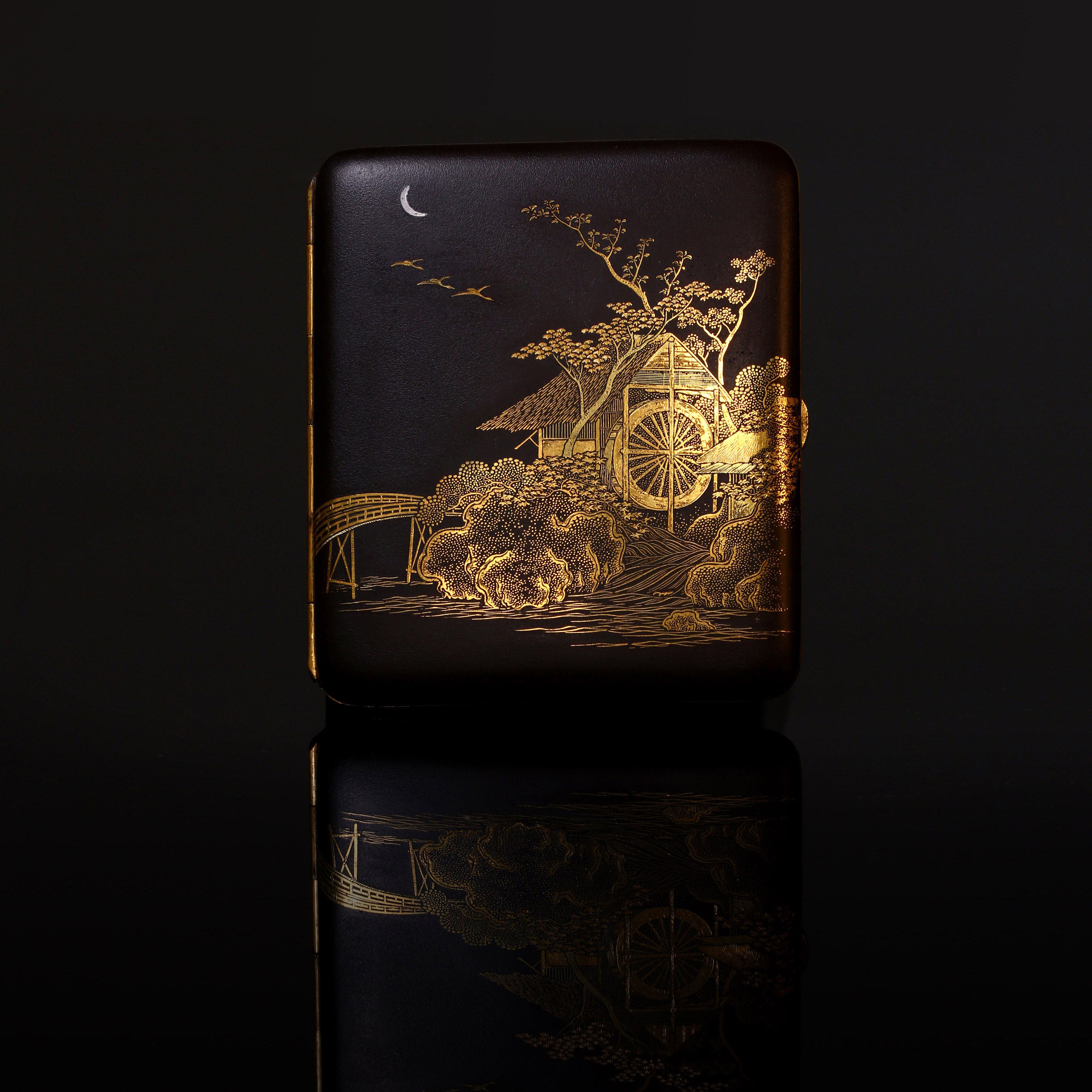 "Moonrise Startles Mountain Birds" - Meiji Period Cigarette Box