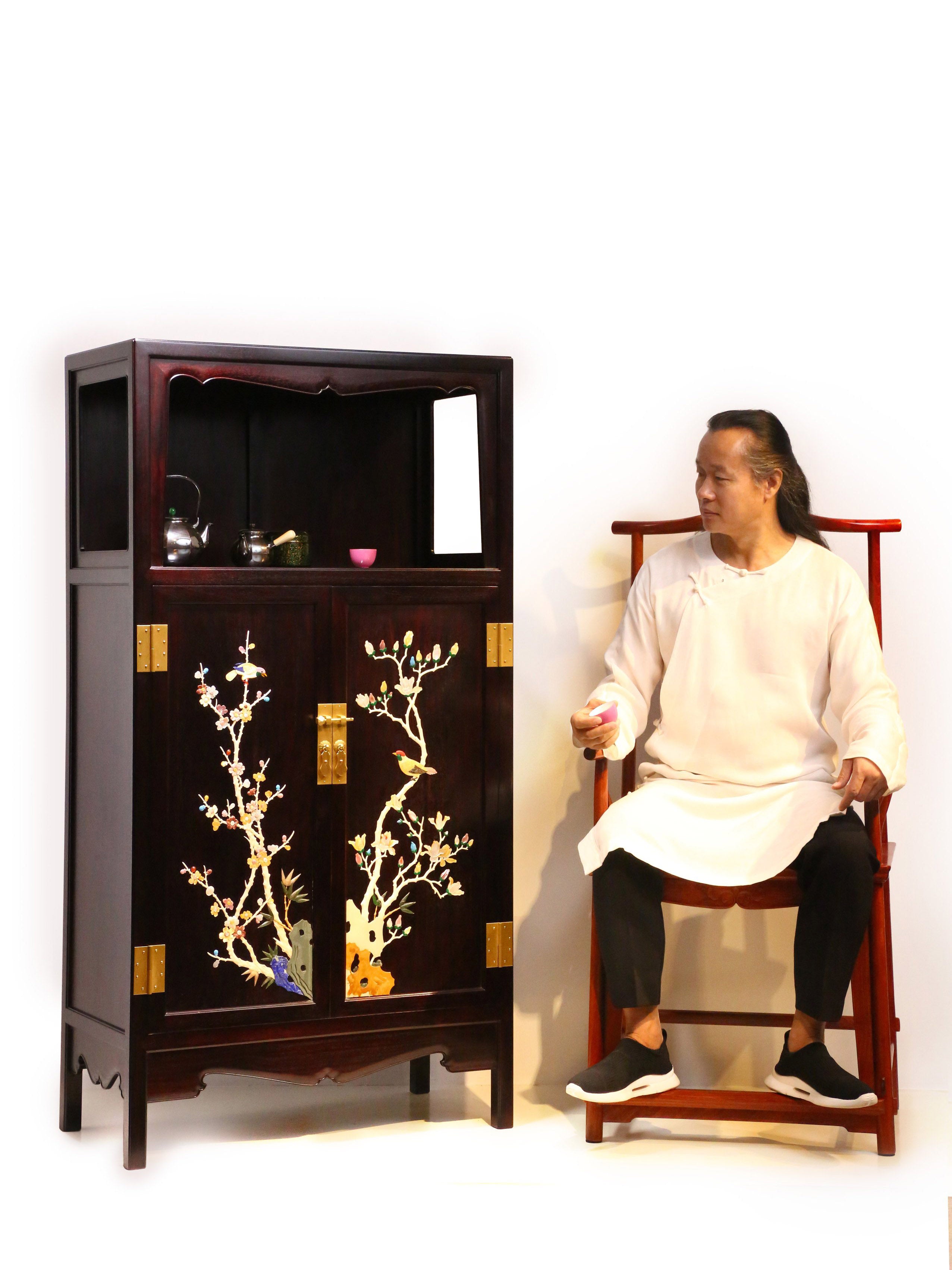 Dayatang Treasure Inlaid Magnolia Flower Wanli Cabinet