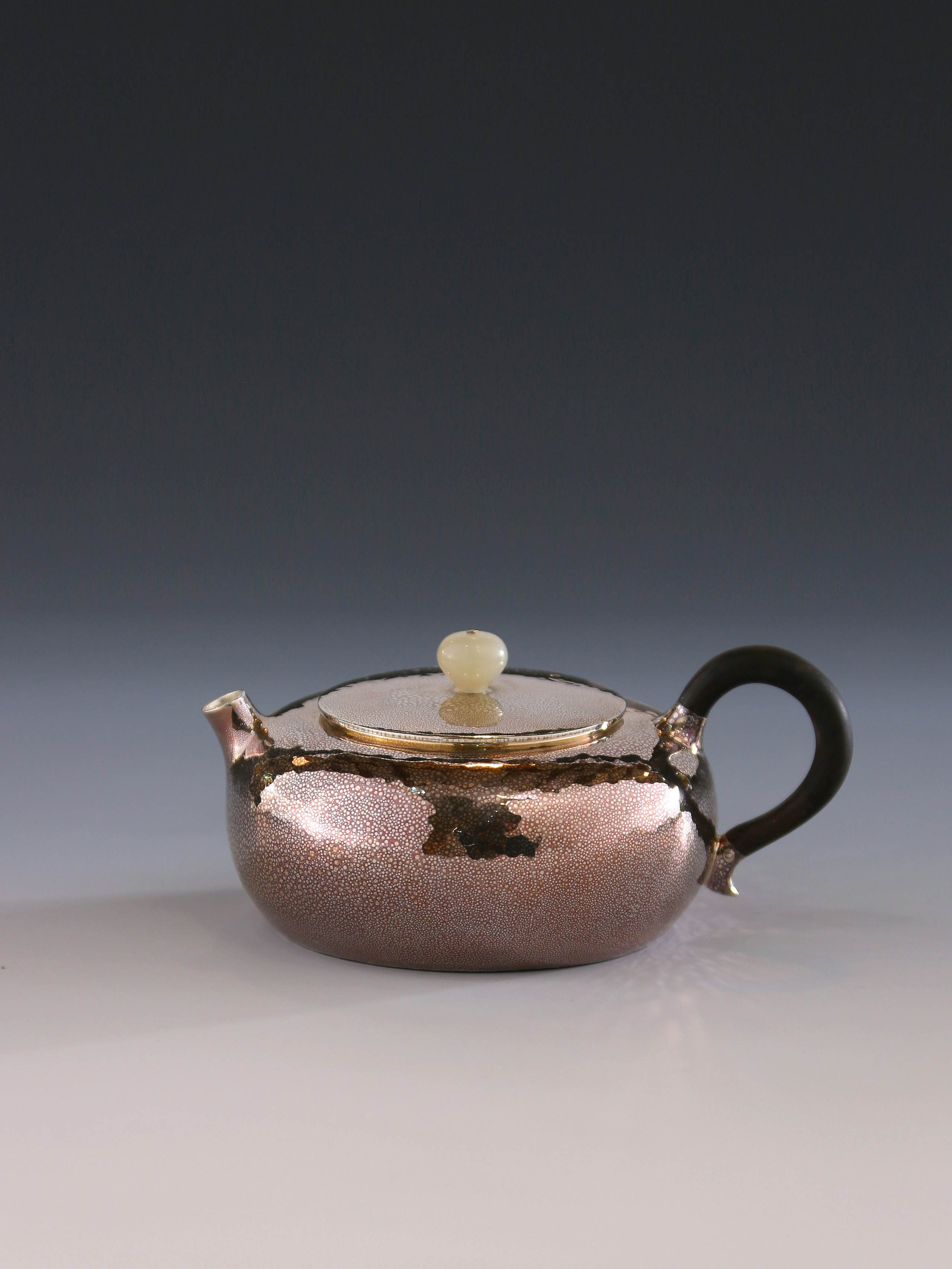 Fish Roe Pattern Flat Xi Shi