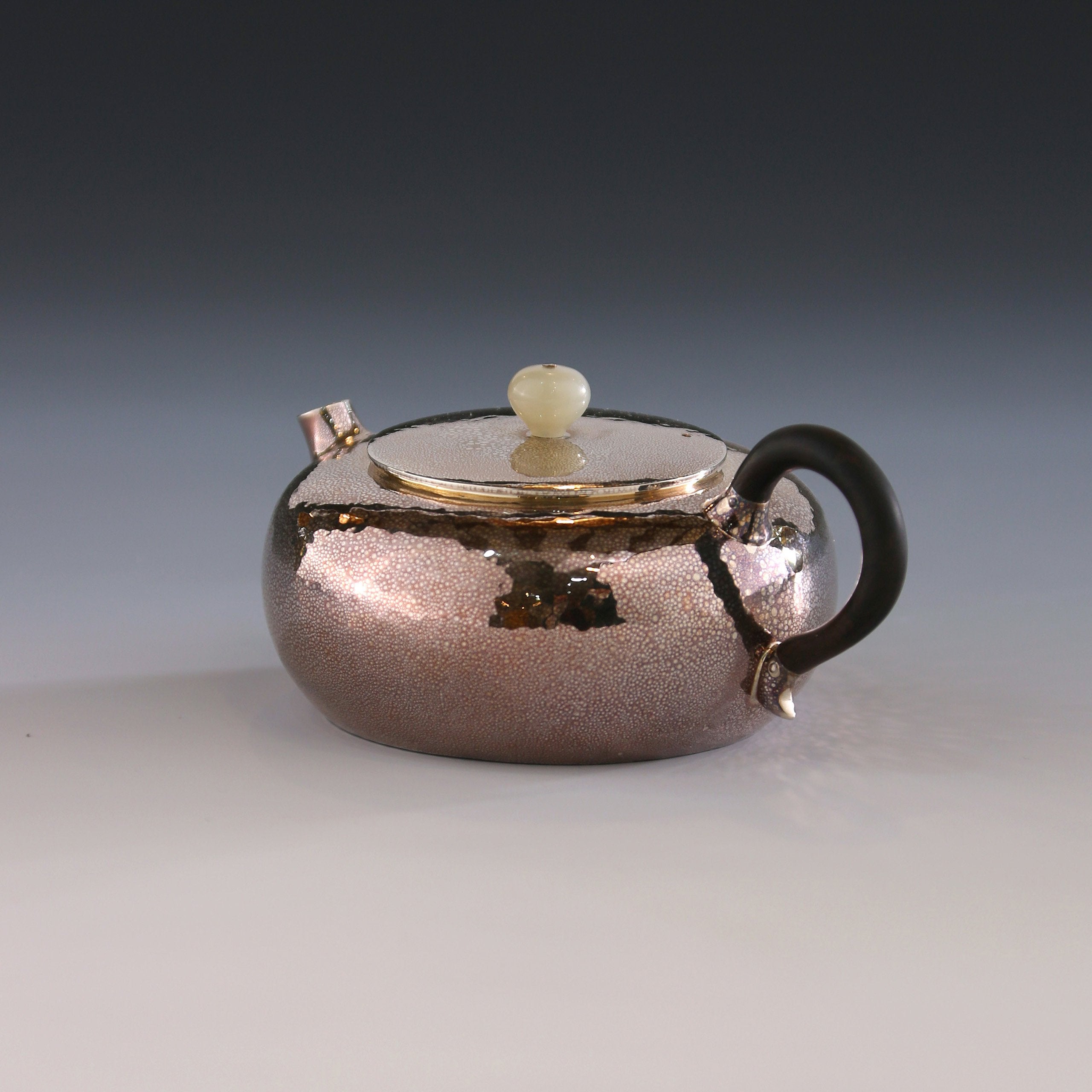 Fish Roe Pattern Flat Xi Shi