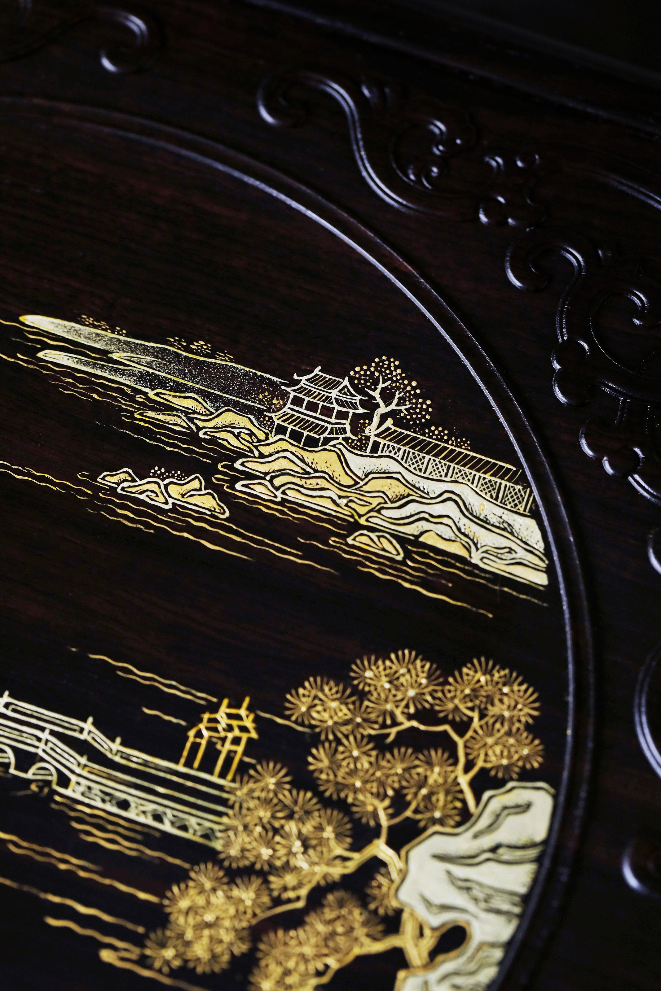 Purple sandalwood gilded fairy pavilion pattern three-tiered octagonal tea box