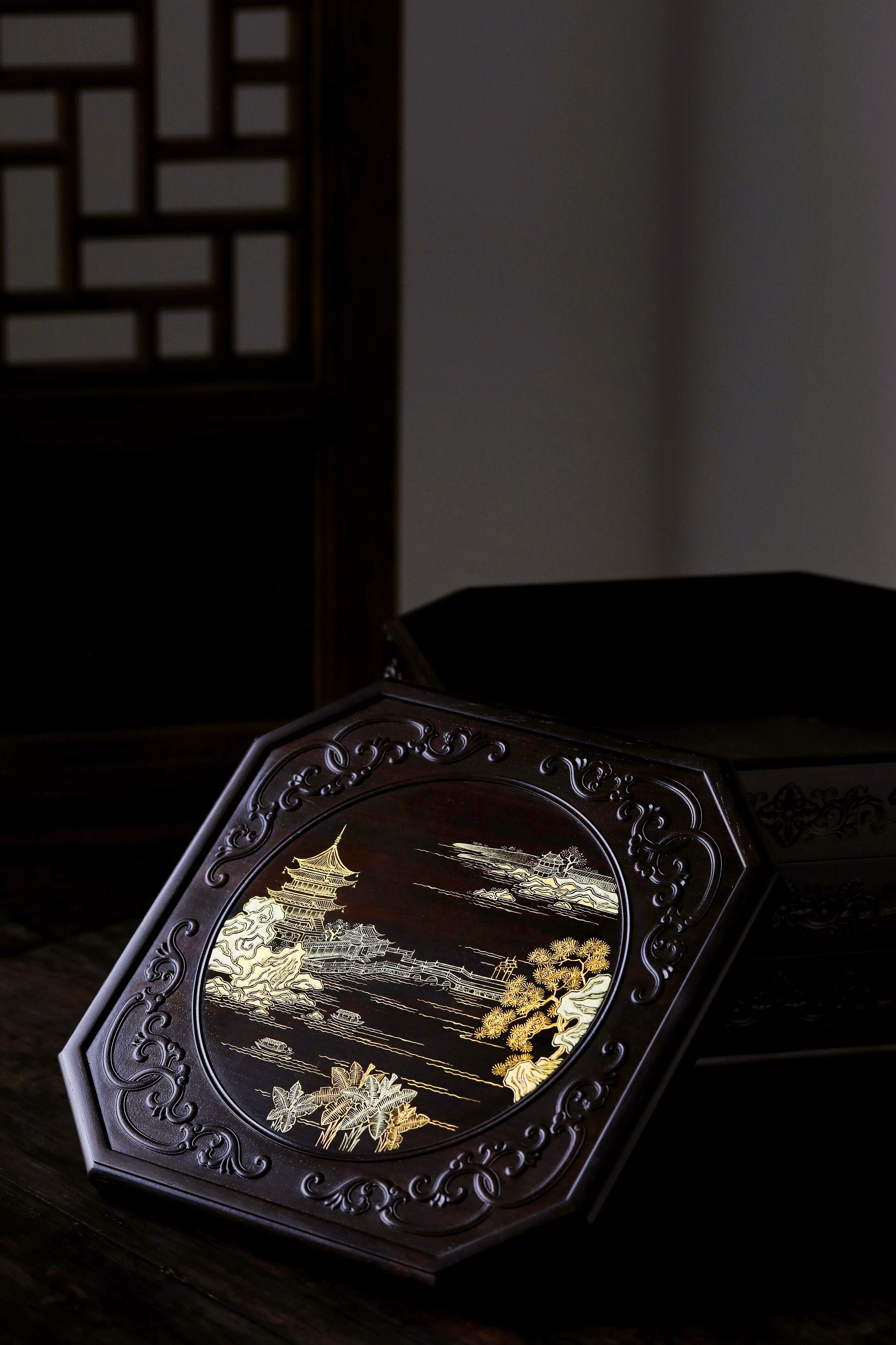 Purple sandalwood gilded fairy pavilion pattern three-tiered octagonal tea box