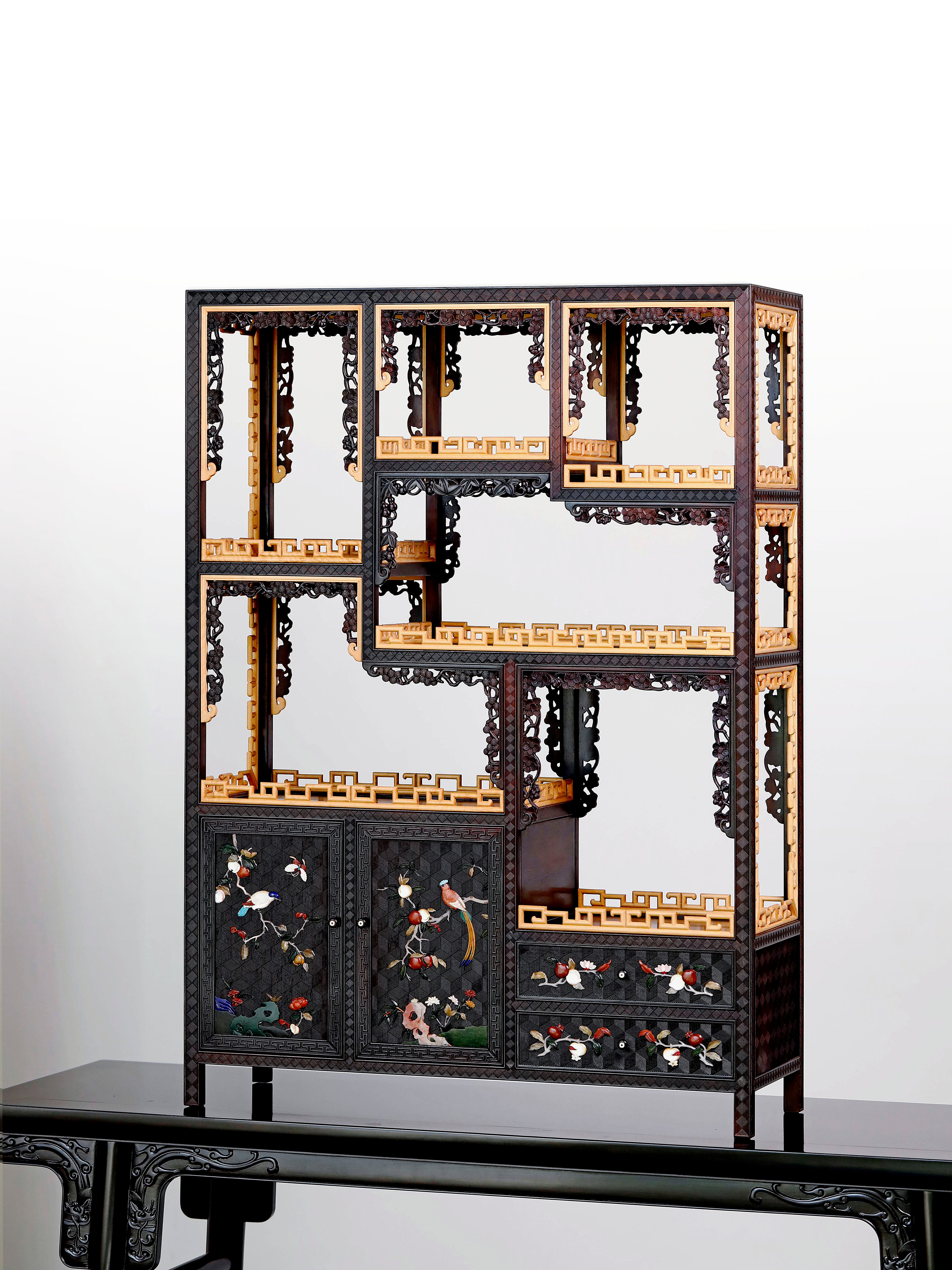 Small-leaf sandalwood inlaid table with antique display shelf