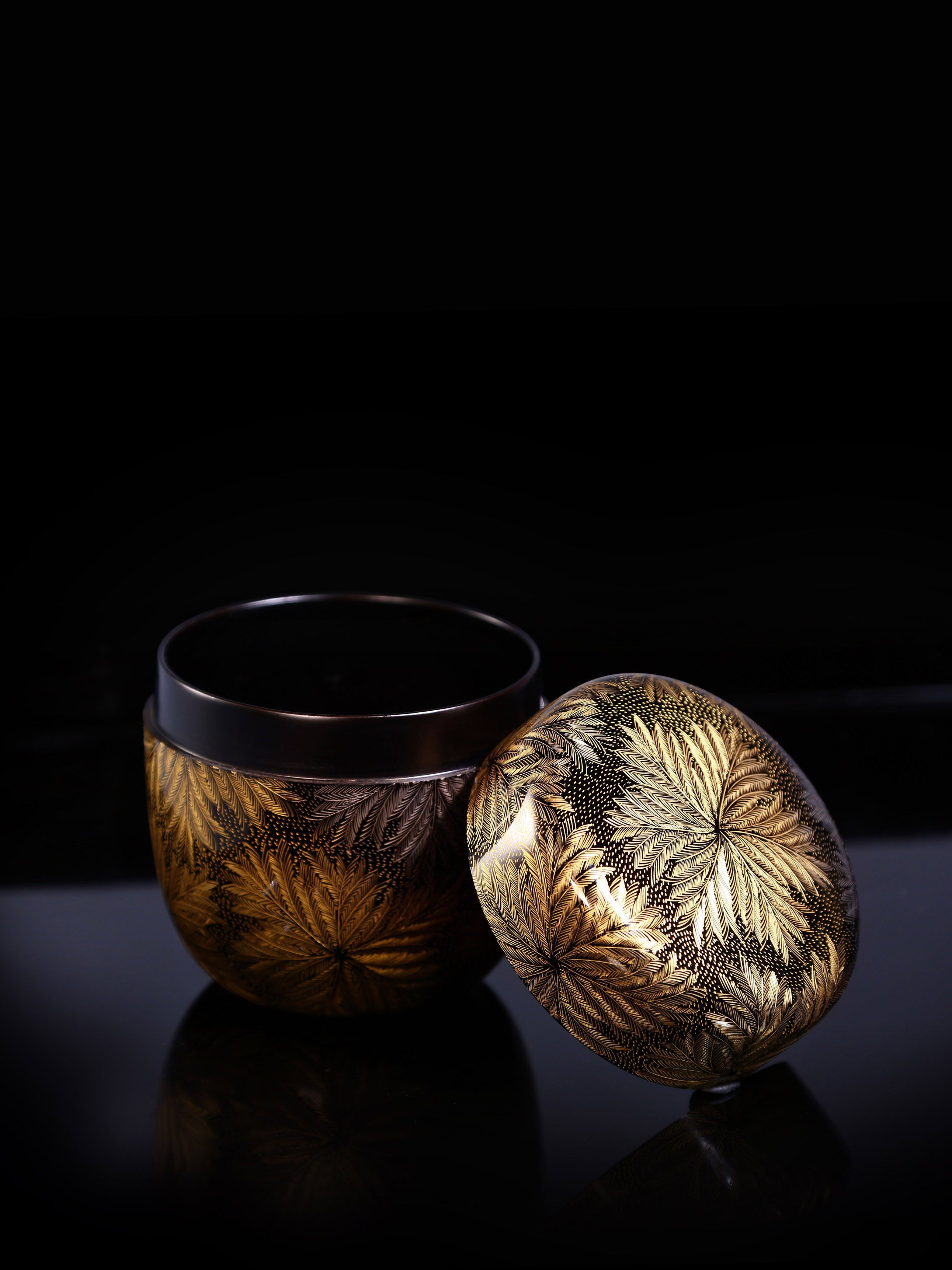 Japanese Showa Wajima painted fire tree silver flower Shen Jin tea date