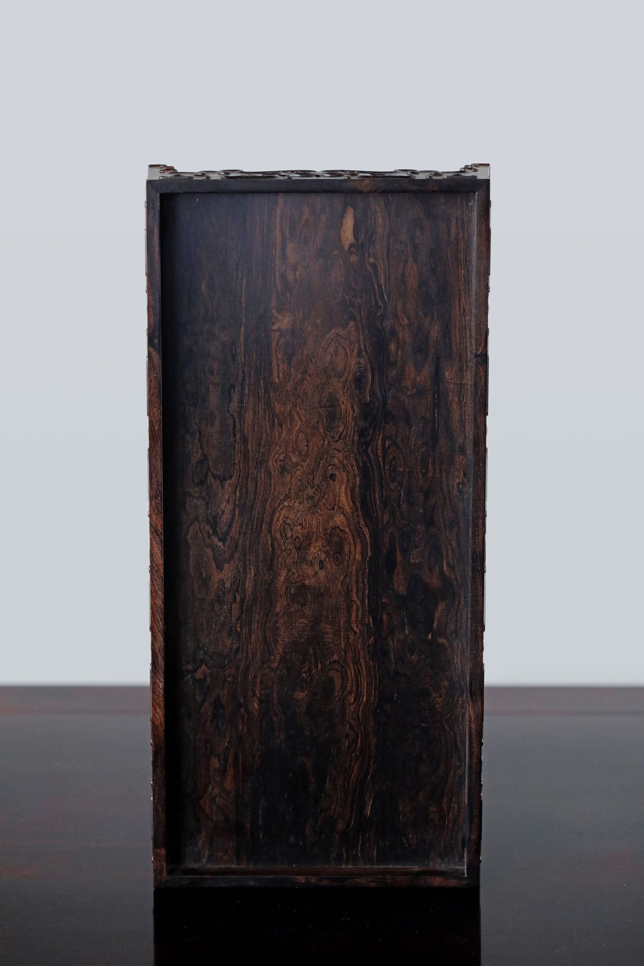 Purple sandalwood ruyi scroll plate