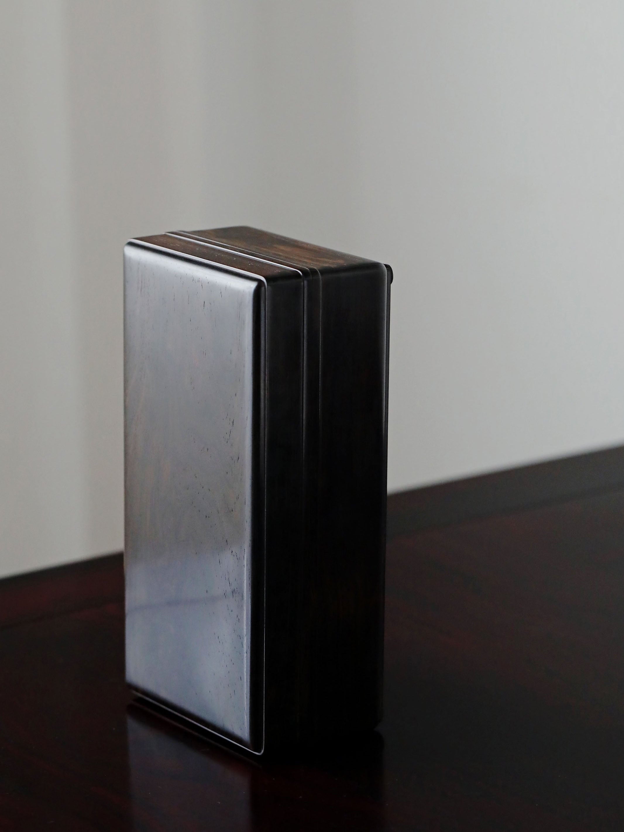 Purple sandalwood stationery box