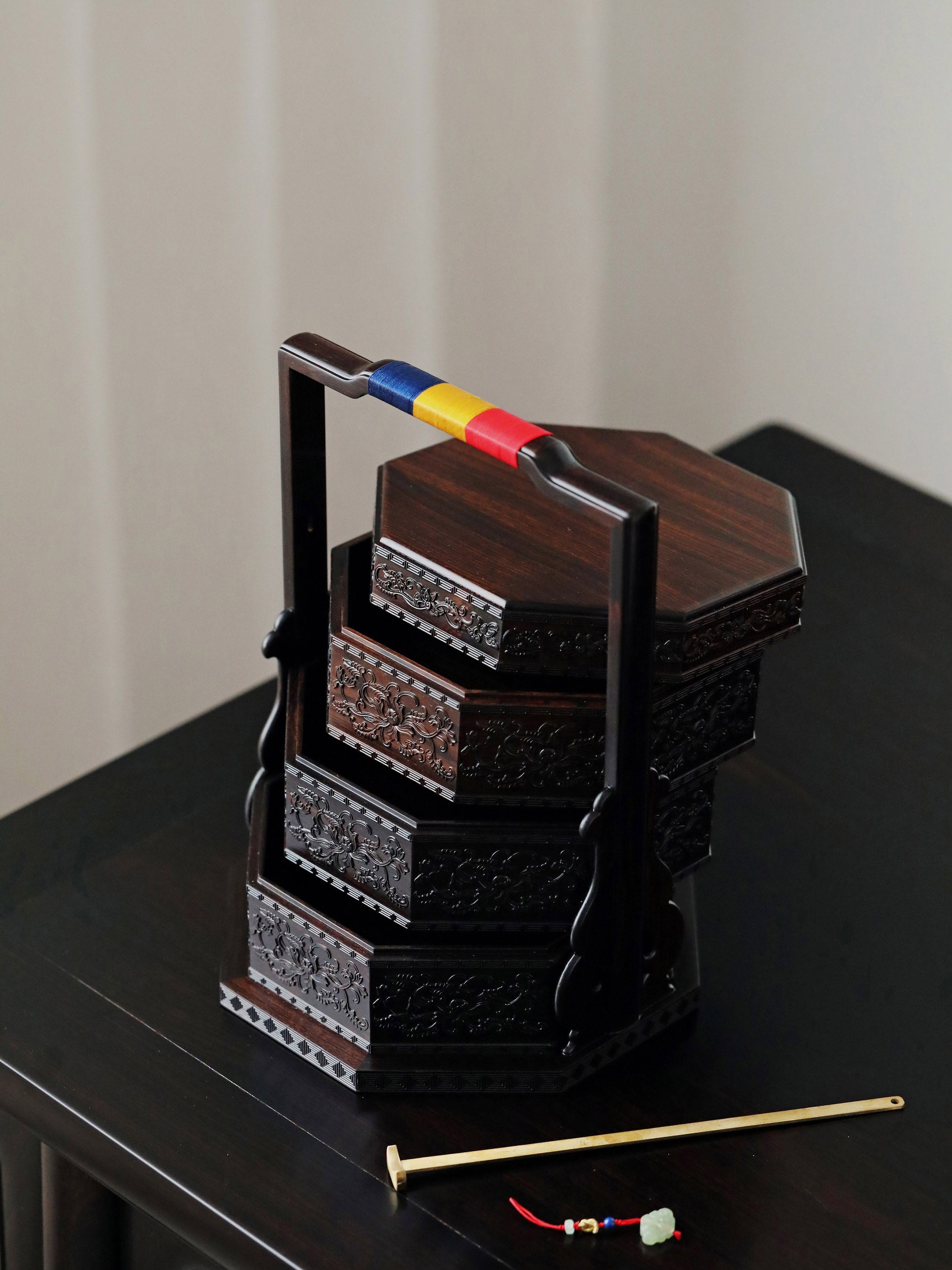 Purple sandalwood carved passionflower octagonal box