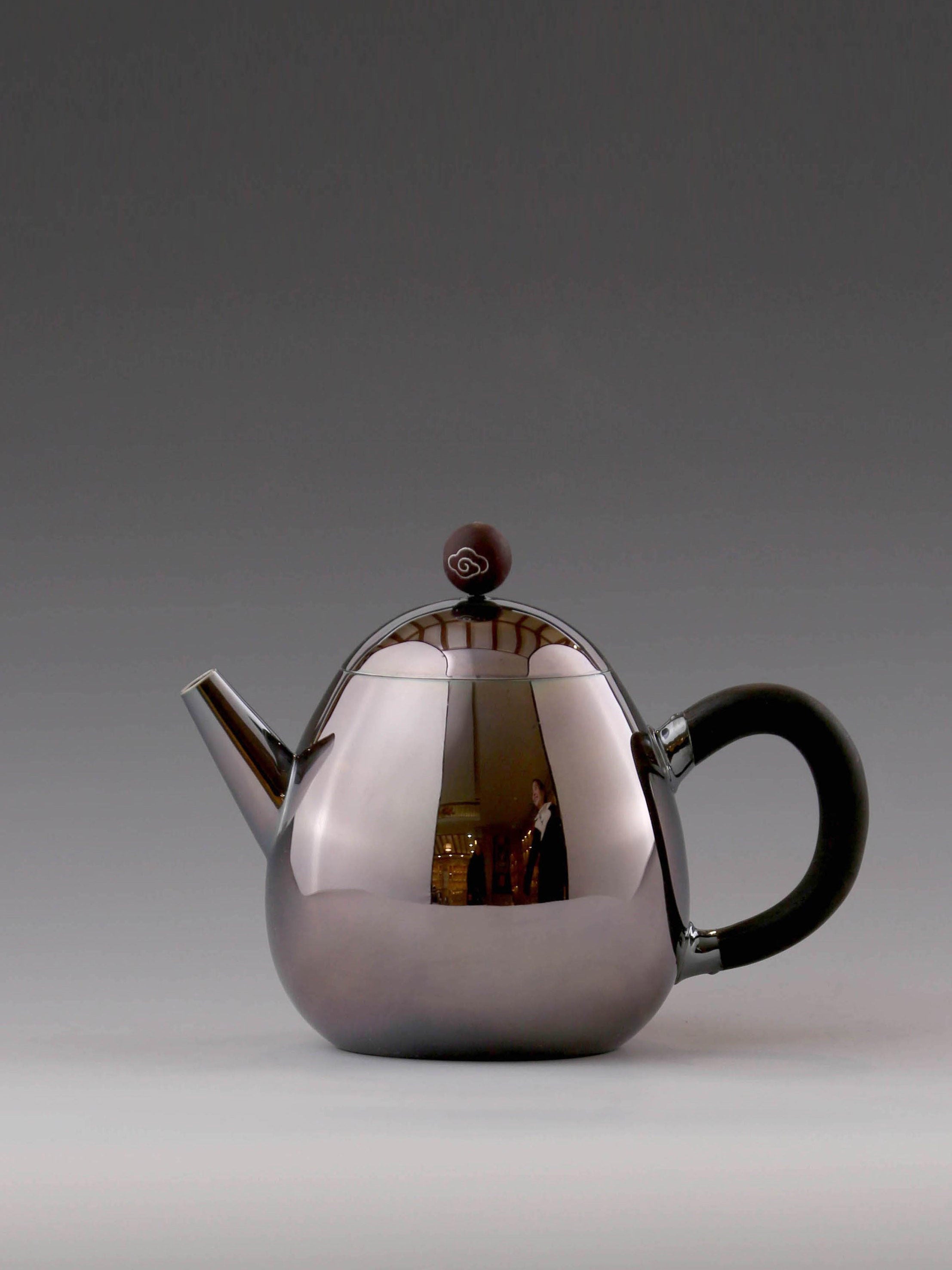 Purple-skinned dragon egg