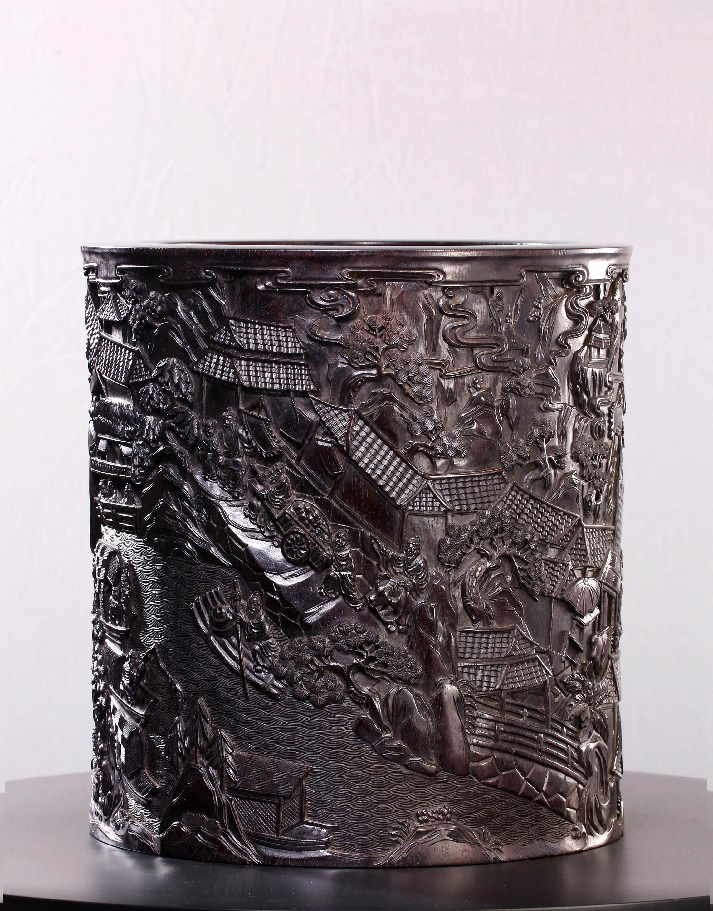 Indian rosewood brush holder depicting the Qingming Scroll