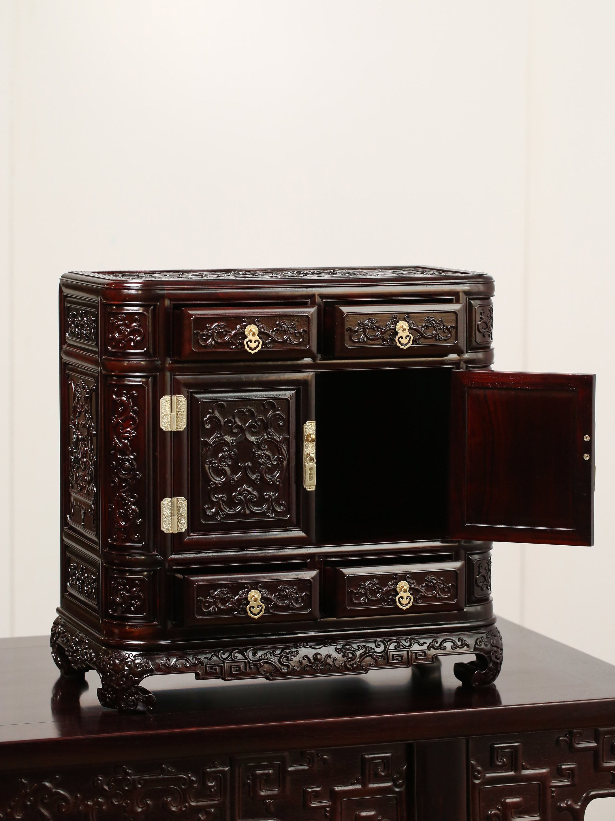 Passionflower pattern/dragon pattern/plain surface small chest cabinet with stand