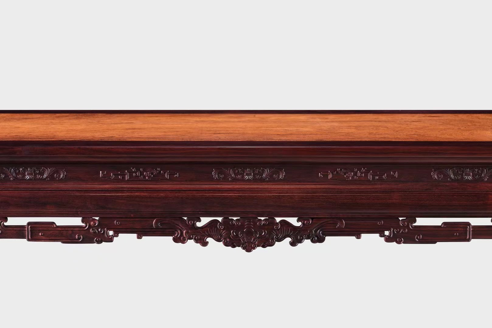 Rosewood table inlaid with huanghuali dragon pattern