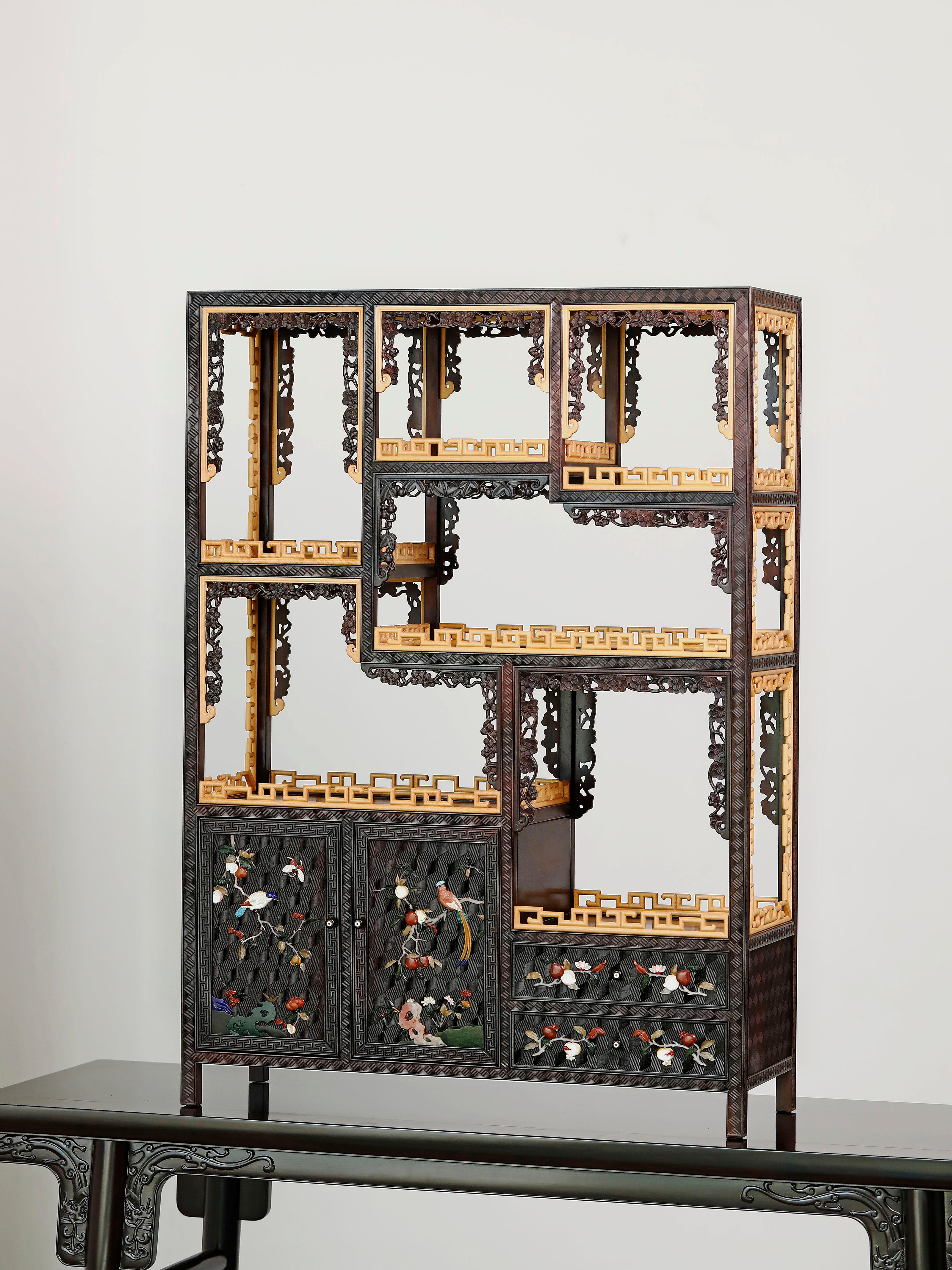 Small-leaf sandalwood inlaid table with antique display shelf